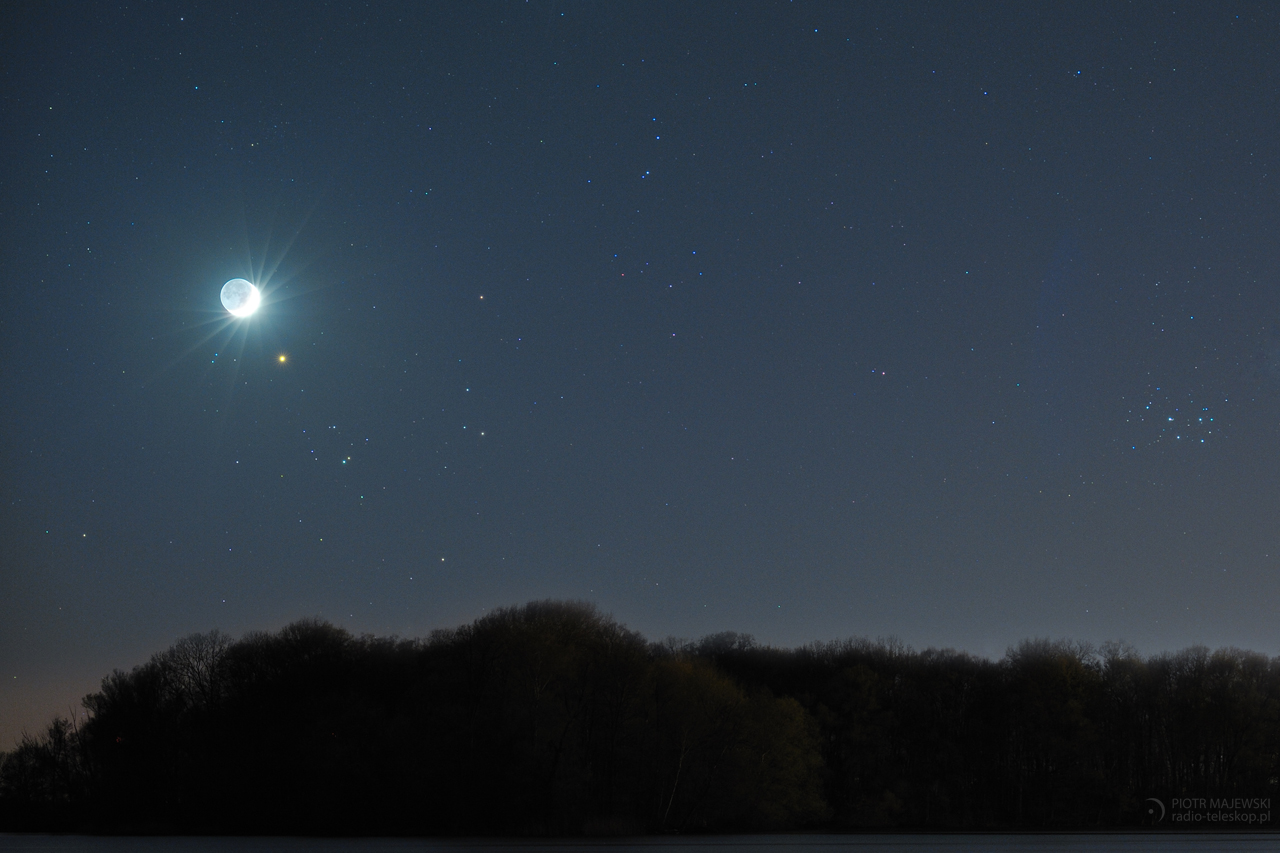 BLISKIE SPOTKANIE. Księżyc i Aldebaran w złączeniu sfotografowane 21 kwietnia 2015 roku.